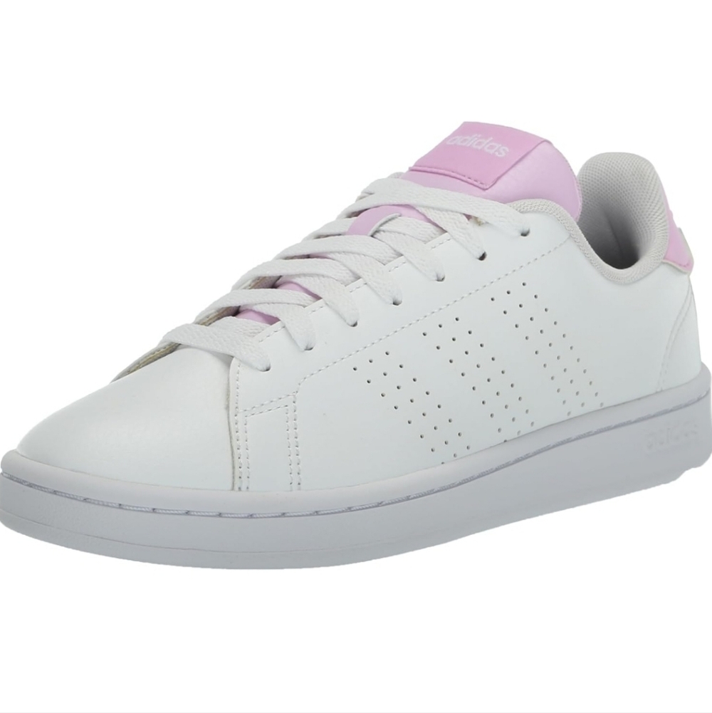 Adidas Women's Advantage Sneaker Size 8.5 New In Box